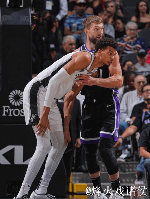 文班亚马:发起垃圾话攻势,打乱对手节奏并激励队友 文班亚马:发起垃圾话攻势,打乱对手节奏并激励队友